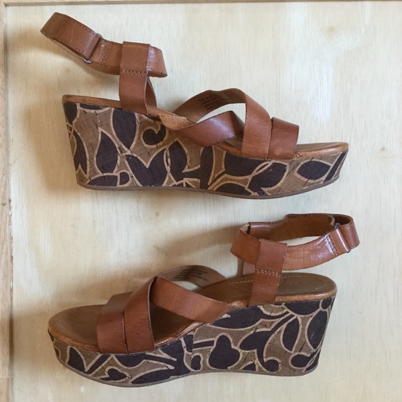 Naya Shoes - Naya Nalani Brown Leather Strap Sandal Wedge SZ-7M